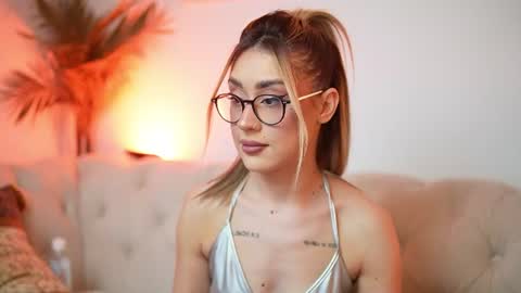  Aileen  online show from July 21, 8:33 pm