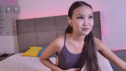 Snapshot of ailitta chatting on December 5, 11:30 am Ailita online show from December 5, 11:30 am