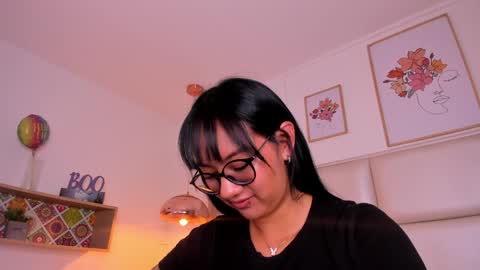 Snapshot of aily_yozuko chatting on December 31, 4:06 am Aily Yozuko online show from December 31, 4:06 am