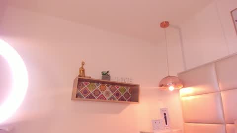 Snapshot of aily_yozuko chatting on February 12, 10:35 am Aily Yozuko online show from February 12, 10:35 am