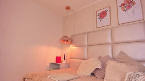 Aily Yozuko online show from September 9, 2:44 am