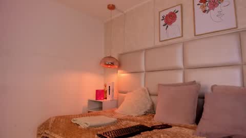 Snapshot of aily_yozuko chatting on September 20, 3:29 am Aily Yozuko online show from September 20, 3:29 am