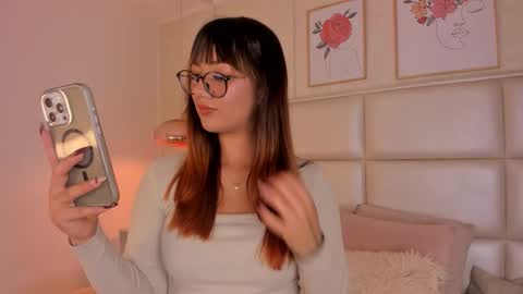 Snapshot of aily_yozuko chatting on November 27, 2:35 am Aily Yozuko online show from November 27, 2:35 am