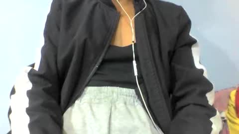 aimeamour online show from November 16, 2:39 am