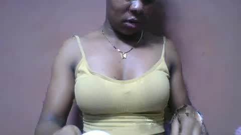 Snapshot of aimee982179 chatting on July 11, 5:10 am aimee982179 online show from July 11, 5:10 am