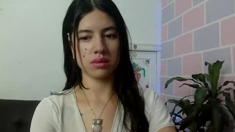 J  online show from May 31, 4:14 pm