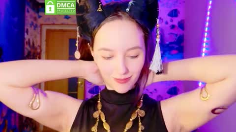 Diva Aira of the Ethereal Fairies online show from February 7, 3:32 am