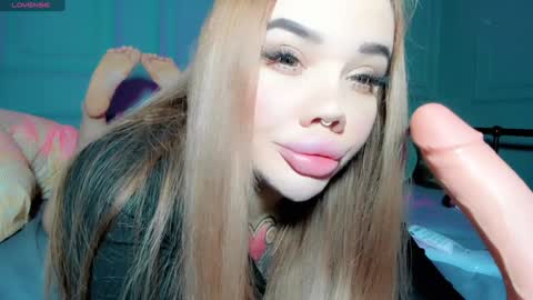 Snapshot of aira_vi chatting on January 2, 5:57 am Aira online show from January 2, 5:57 am