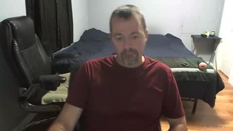 Snapshot of airbornelunsford39 chatting on December 14, 11:31 pm Daddy online show from December 14, 11:31 pm