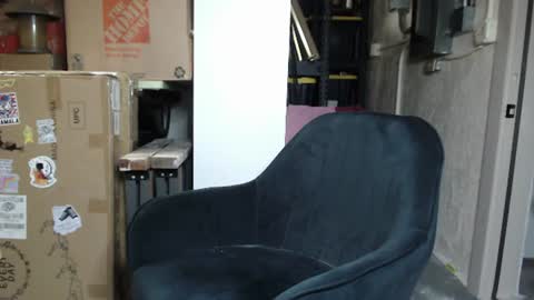 Snapshot of airbornx2n1 chatting on July 19, 2:37 am Leo Airborn Sir Daddy online show from July 19, 2:37 am