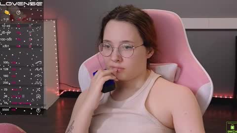 airyhill online show from February 12, 7:13 pm