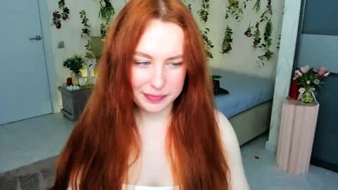 Louise online show from May 5, 4:09 am