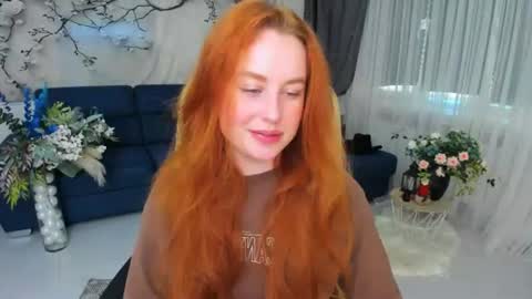 Louise online show from July 3, 10:10 am