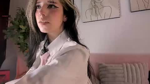 Snapshot of aisha_bx chatting on July 6, 2:47 pm Aisha online show from July 6, 2:47 pm