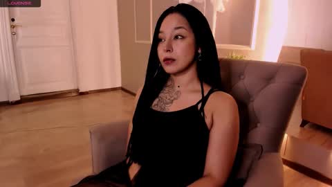 Aisha online show from November 21, 6:12 am