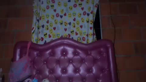 Snapshot of aisha_koswell3 chatting on January 19, 3:39 am aisha koswell3 online show from January 19, 3:39 am