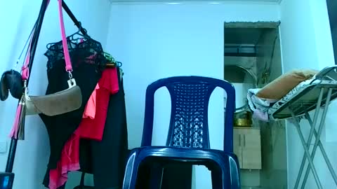Snapshot of aisha_koswell3 chatting on March 26, 2:55 pm aisha koswell3 online show from March 26, 2:55 pm