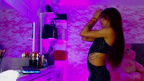 aisha_sex222 online show from May 18, 5:02 am