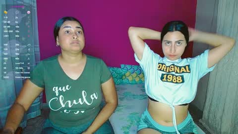 Snapshot of aisha_stacey0410 chatting on January 16, 9:37 am aisha_stacey0410 online show from January 16, 9:37 am