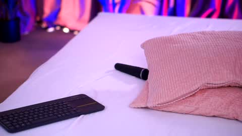 Snapshot of aishaaya chatting on January 6, 12:13 pm Lora online show from January 6, 12:13 pm