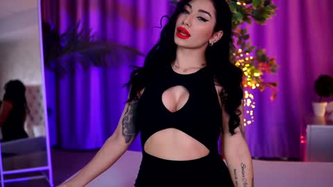 Snapshot of aishaaya chatting on January 16, 6:25 am Lora online show from January 16, 6:25 am