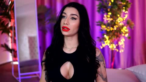 Snapshot of aishaaya chatting on January 16, 9:37 am Lora online show from January 16, 9:37 am