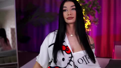 Snapshot of aishaaya chatting on January 22, 7:25 am Lora online show from January 22, 7:25 am