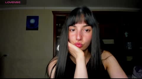 Aisha online show from May 31, 8:32 pm