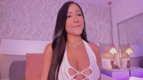 Snapshot of aishapeyton chatting on November 8, 5:23 pm Aisha online show from November 8, 5:23 pm