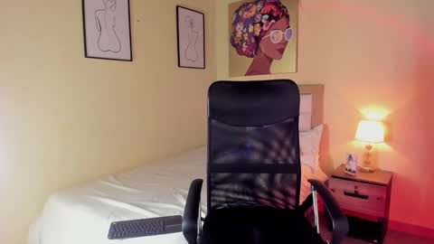 Aitana Brown online show from February 4, 12:40 am