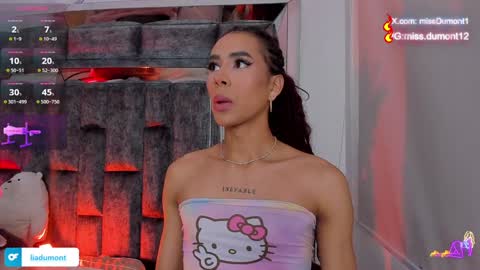 Queen Dumont   online show from December 26, 8:32 pm