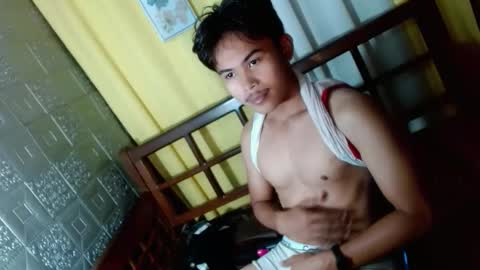 aivanboyyy online show from February 17, 8:22 am