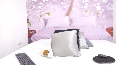 AIXA online show from March 9, 8:24 pm