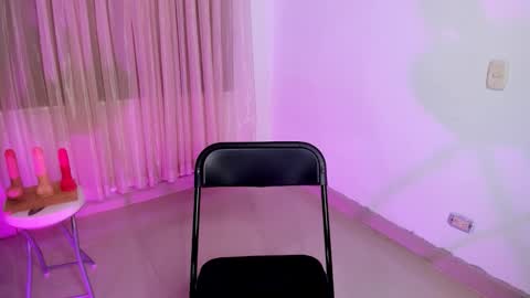 sofia online show from March 5, 11:01 pm