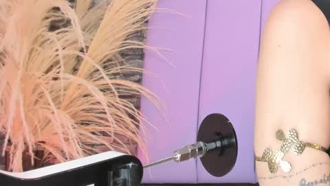   online show from February 20, 5:51 pm