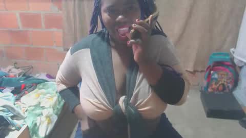 Snapshot of aixxahorny chatting on March 26, 2:33 pm aixa online show from March 26, 2:33 pm