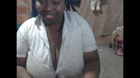 Snapshot of aixxahorny chatting on March 27, 2:50 am aixa online show from March 27, 2:50 am