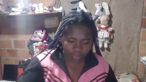 Snapshot of aixxahorny chatting on April 23, 2:24 am aixa online show from April 23, 2:24 am