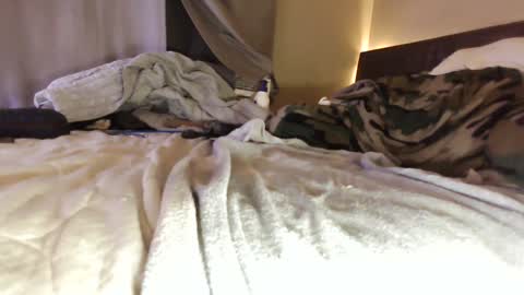 aj422342966327 online show from January 2, 10:58 am