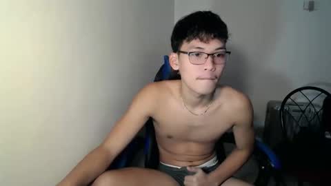 aj_daksxx online show from February 25, 1:54 pm