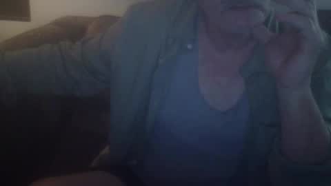 Snapshot of ajames6961 chatting on April 13, 11:48 am ajames6961 online show from April 13, 11:48 am