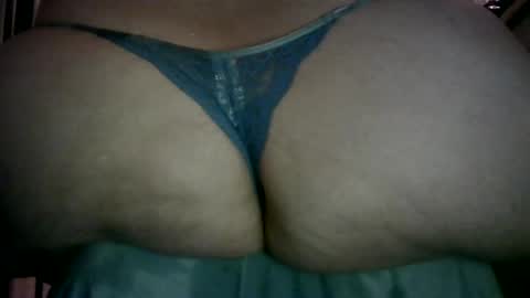 ajlwes online show from December 16, 9:46 am