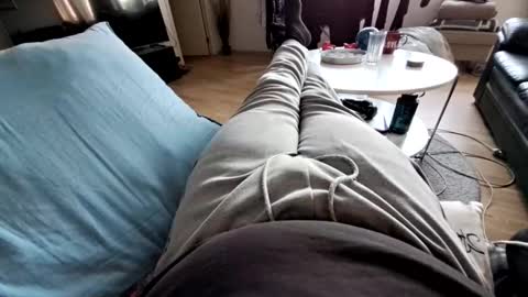 ak_2 online show from January 9, 11:35 am