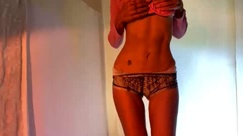 Akasha Cum online show from September 19, 9:04 pm