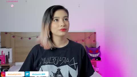 Snapshot of akatsumi_ chatting on October 31, 3:13 pm Akartsumi online show from October 31, 3:13 pm