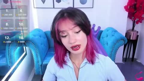 Azaka  online show from January 6, 12:31 pm