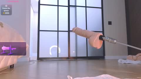 Snapshot of ake_mi chatting on March 3, 9:11 am Akemi your little tyan online show from March 3, 9:11 am