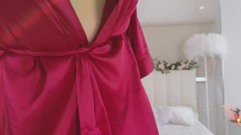 Snapshot of akina_star chatting on November 22, 5:06 am akina_star online show from November 22, 5:06 am