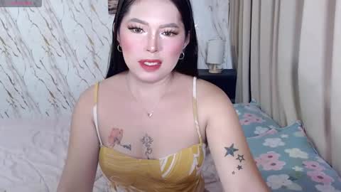 Snapshot of akiragirl_ chatting on May 18, 9:09 pm akiragirl_ online show from May 18, 9:09 pm