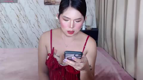 Snapshot of akiragirl_ chatting on May 19, 9:54 pm akiragirl_ online show from May 19, 9:54 pm